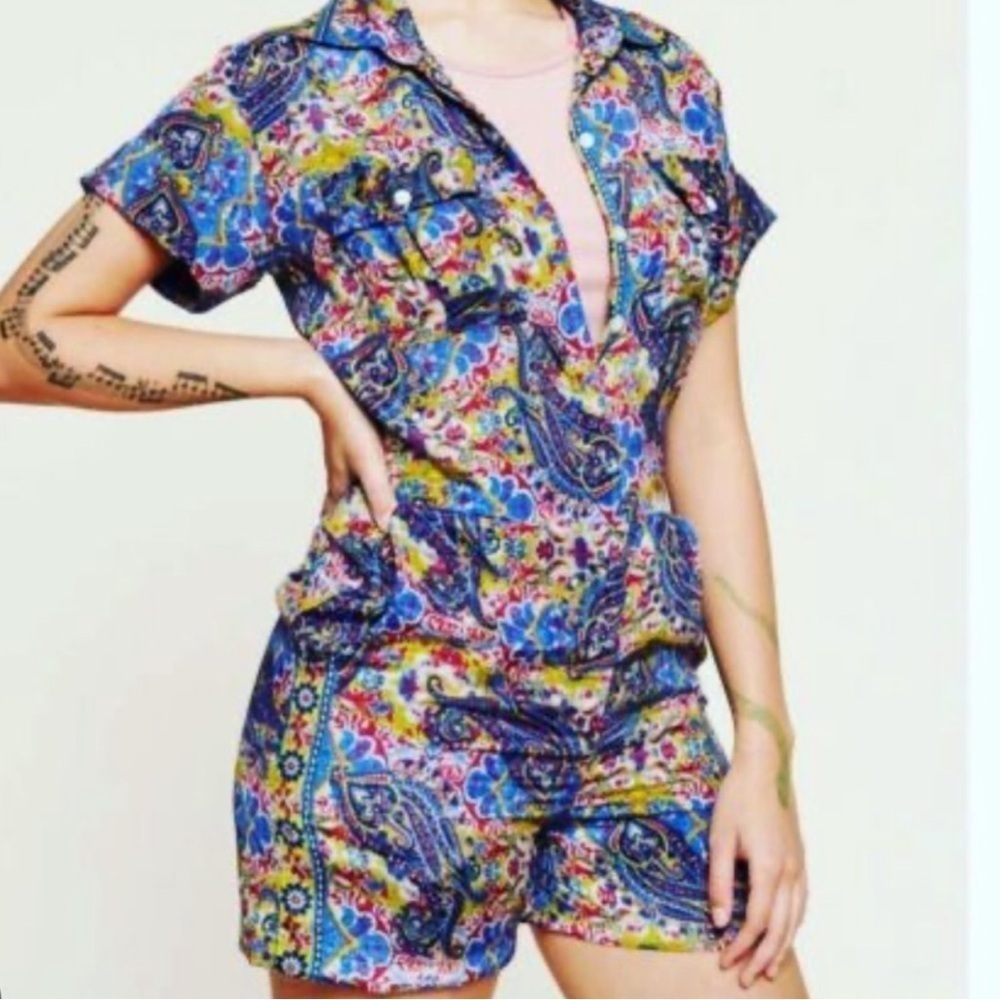 Earthbound Women's Paisley Short Sleeve Romper XXL